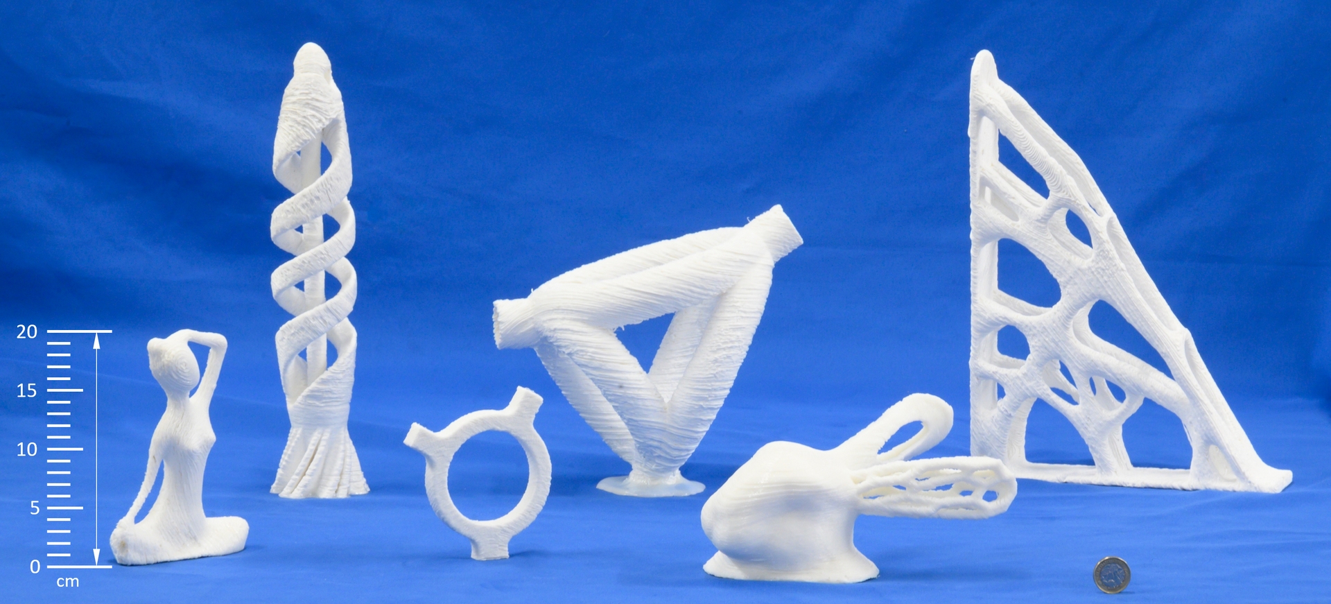 Physical printed results from multi-axis 3D printing